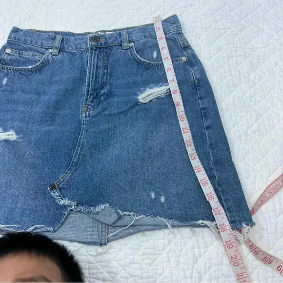 WE THE FREE DENIM FRAY HEM TRENDY DISTRESSED MINI SKIRT size 27 - Picture 5 of 8